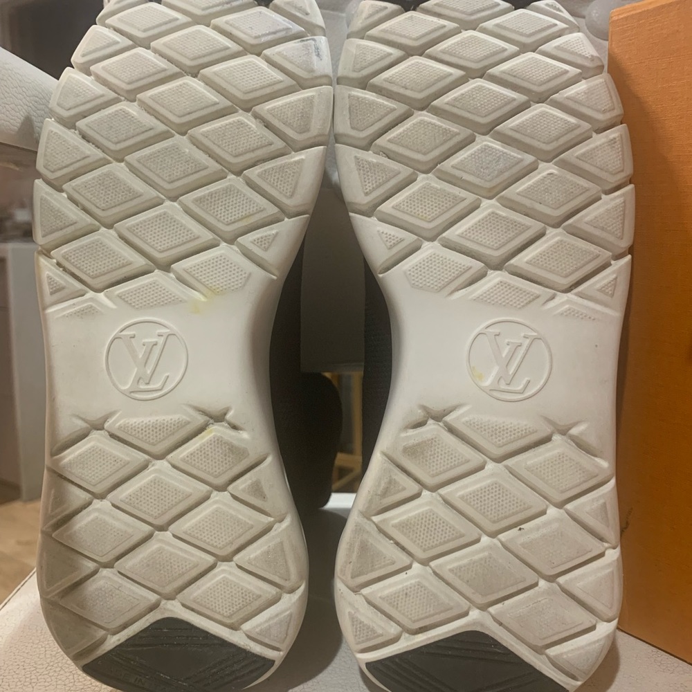 Louis Vuitton Patch Monogram Sneakers - image 8